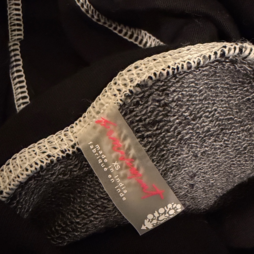 First Place Pullover - Picture 6 of 8